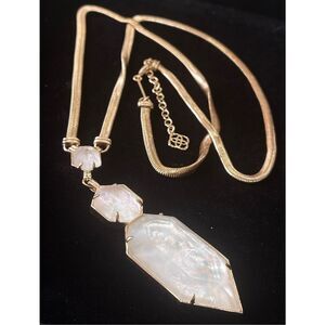 Kendra Scott Wyatt Rose Gold Tone Ivory Mother of Pearl Pendant Necklace 17” L
